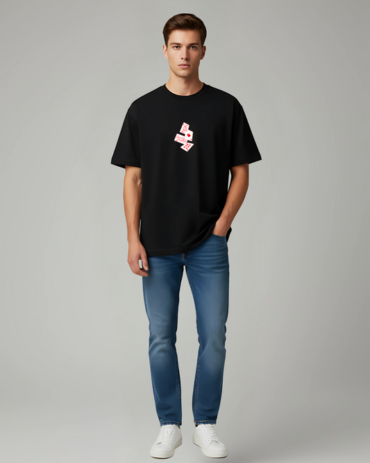 Trendy oversized graphic t-shirt for men in black. Relaxed fit streetwear tee with playing card design. Ideal for everyday outfits.
OVERSIZED | ESROVERSE | UNISEX | FREE SHIPPING | CASUAL T-SHIRT | OVERSIZED TSHIRT | UNISEX