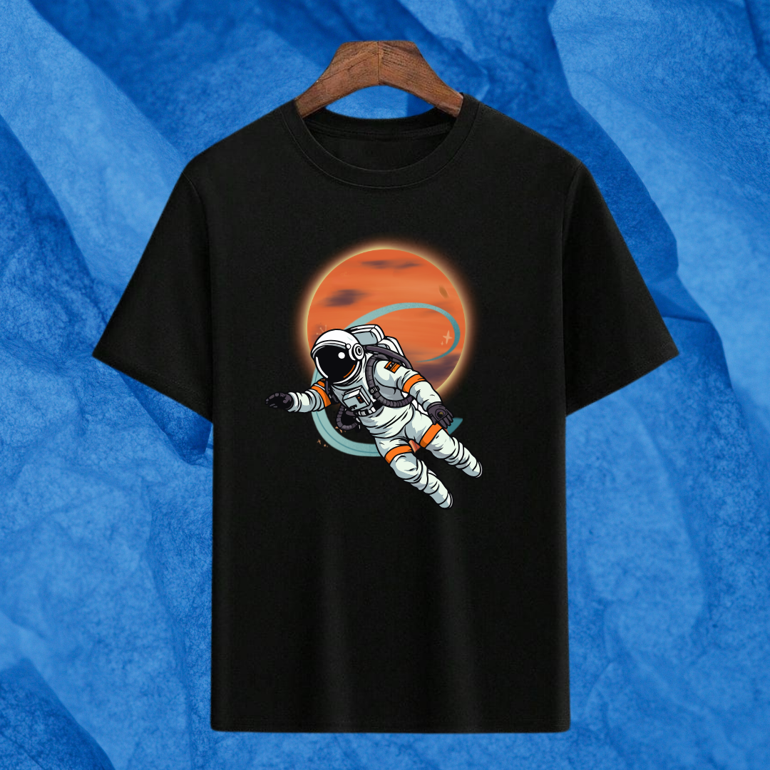 Oversized black cotton t-shirt with astronaut graphic – ESROVERSE, free shipping included