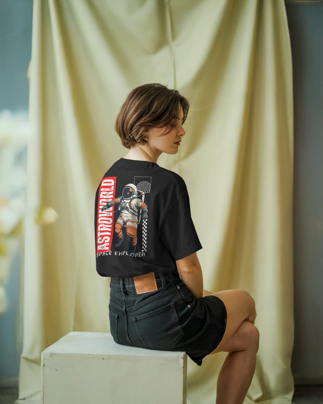 black color oversized astroworld t-shirt unisex astronaut t-shirt by ESROVERSE – includes free shipping