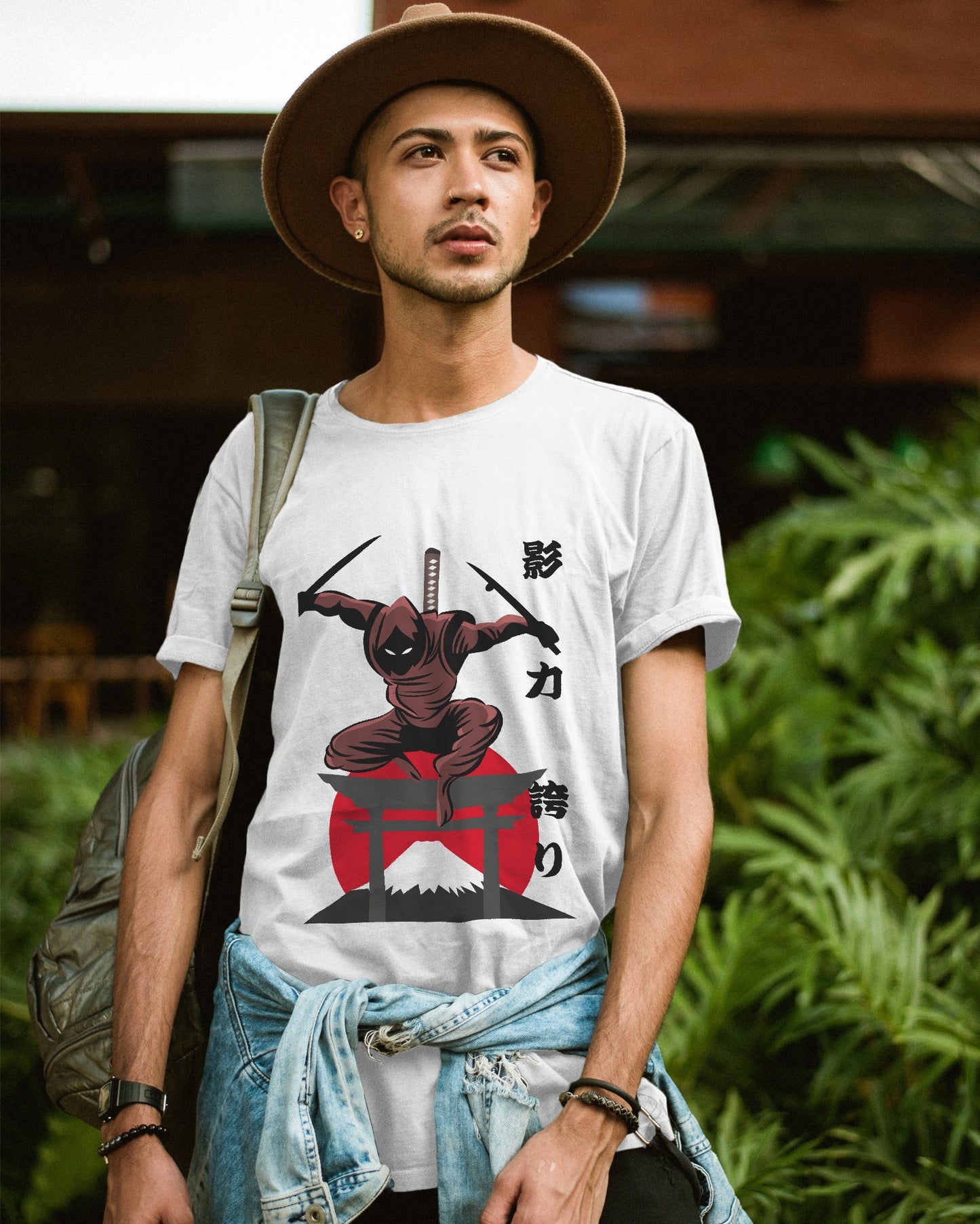 Casual Travelling NINJA Half Sleeves white t shirt
– ESROVERSE, free shipping included Design T-shirt (Unisex)