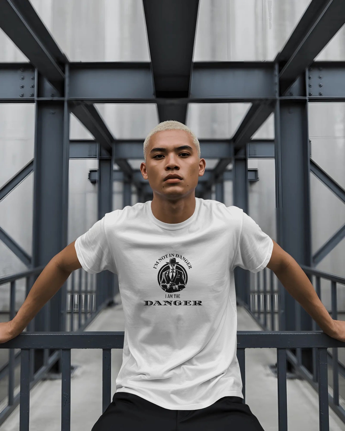 00A Half Sleeves I AM DANGER T-shirt (Unisex)