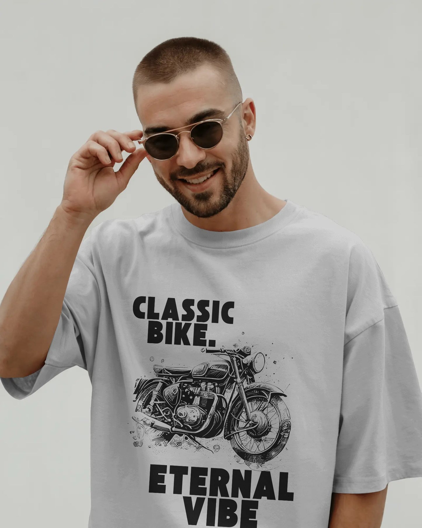 BIKE LOVER SPECIAL OVERSIZED T-SHIRT (Unisex)ESROVERSE – includes free shipping