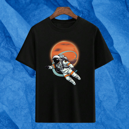 Oversized black cotton t-shirt with astronaut graphic – ESROVERSE, free shipping included