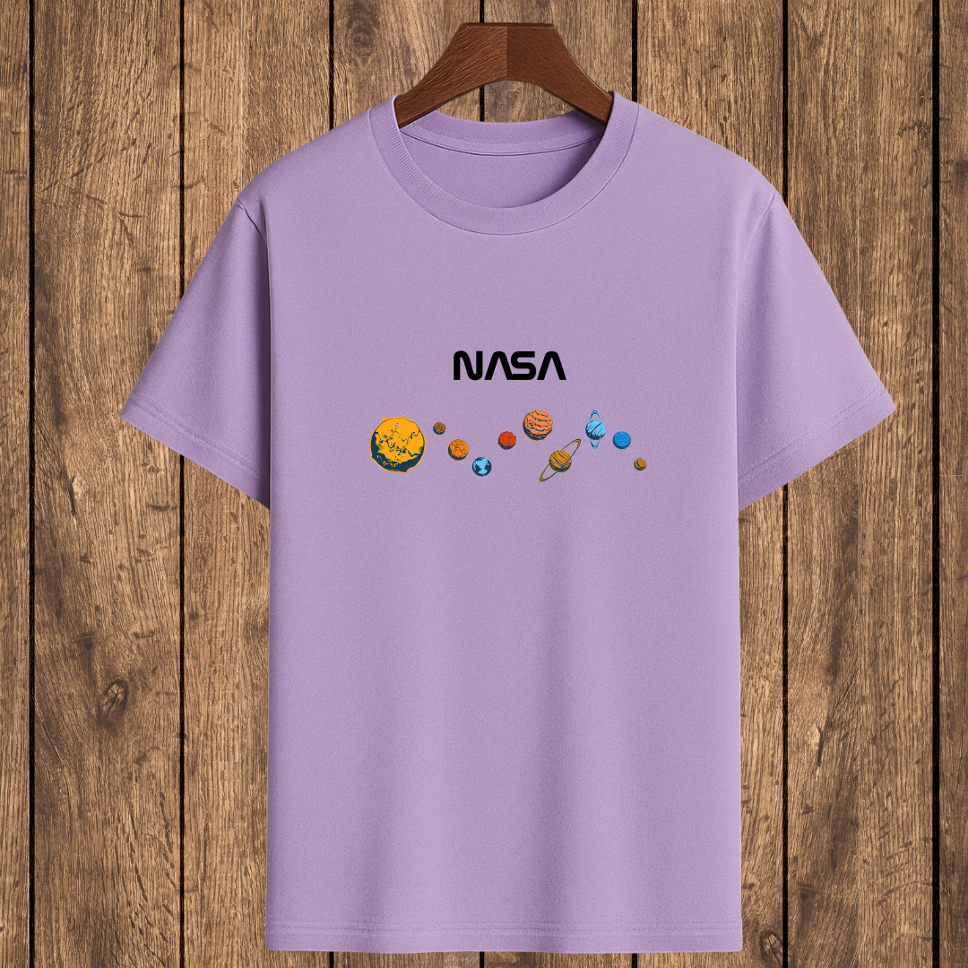 Oversized lavender cotton t-shirt with NASA graphic – ESROVERSE, free shipping included